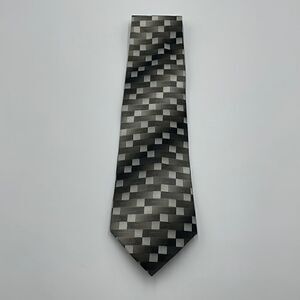100% silk Gray and black alfani necktie